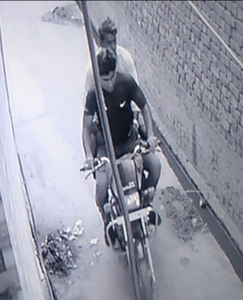 chain snatching from women