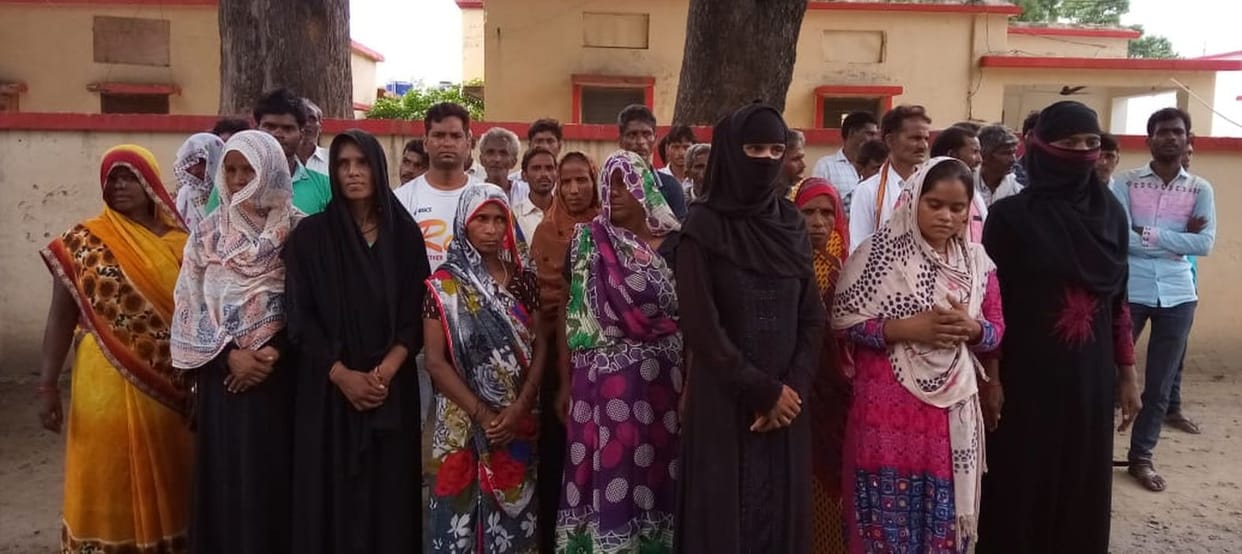 Two houses have been accused of subversion and robbery on SO and Daroga