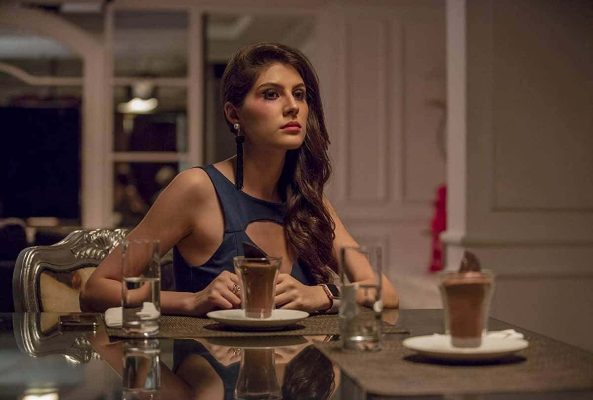 sacred games actress Elnaaz Norouzi stopped at chicago airport