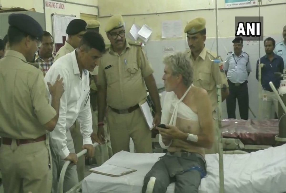 Rajasthan: French tourist seriously injured after being hit by bus Rajasthan transport bus