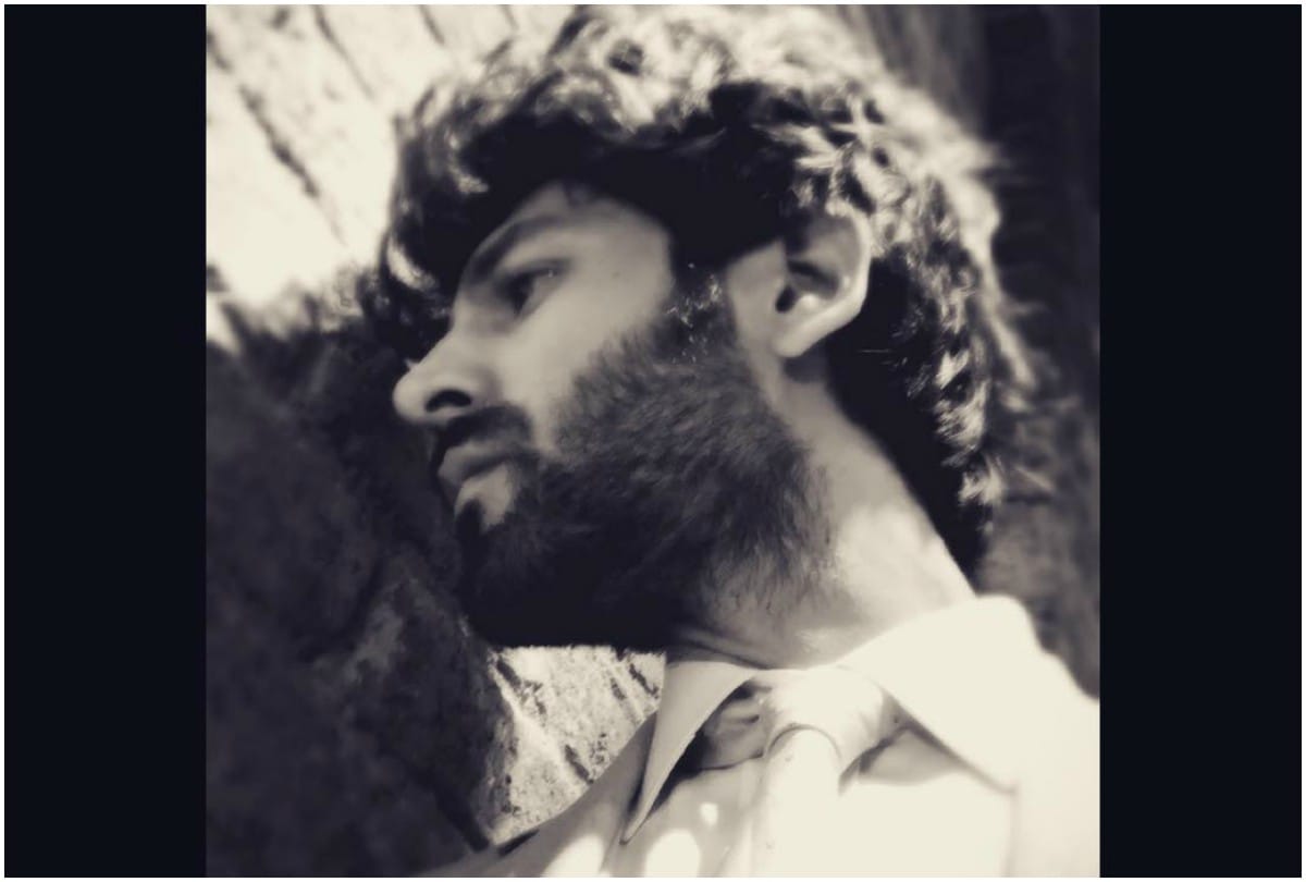 Kartik Aaryan shared shartless photo will announced something tomorrow