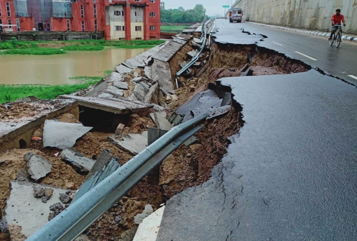 rajnath's dream project in bad condition, outer ring road sunken at many places