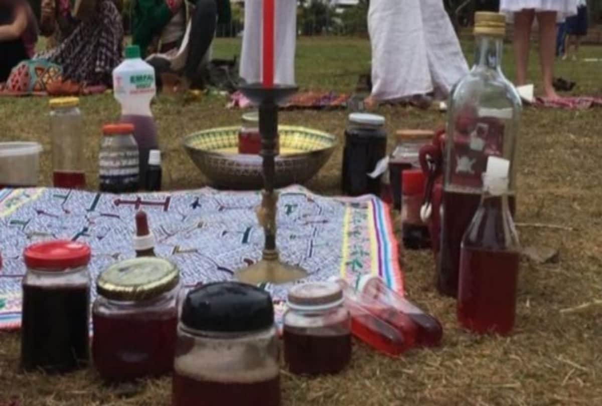 special story on girl who used bloods of period