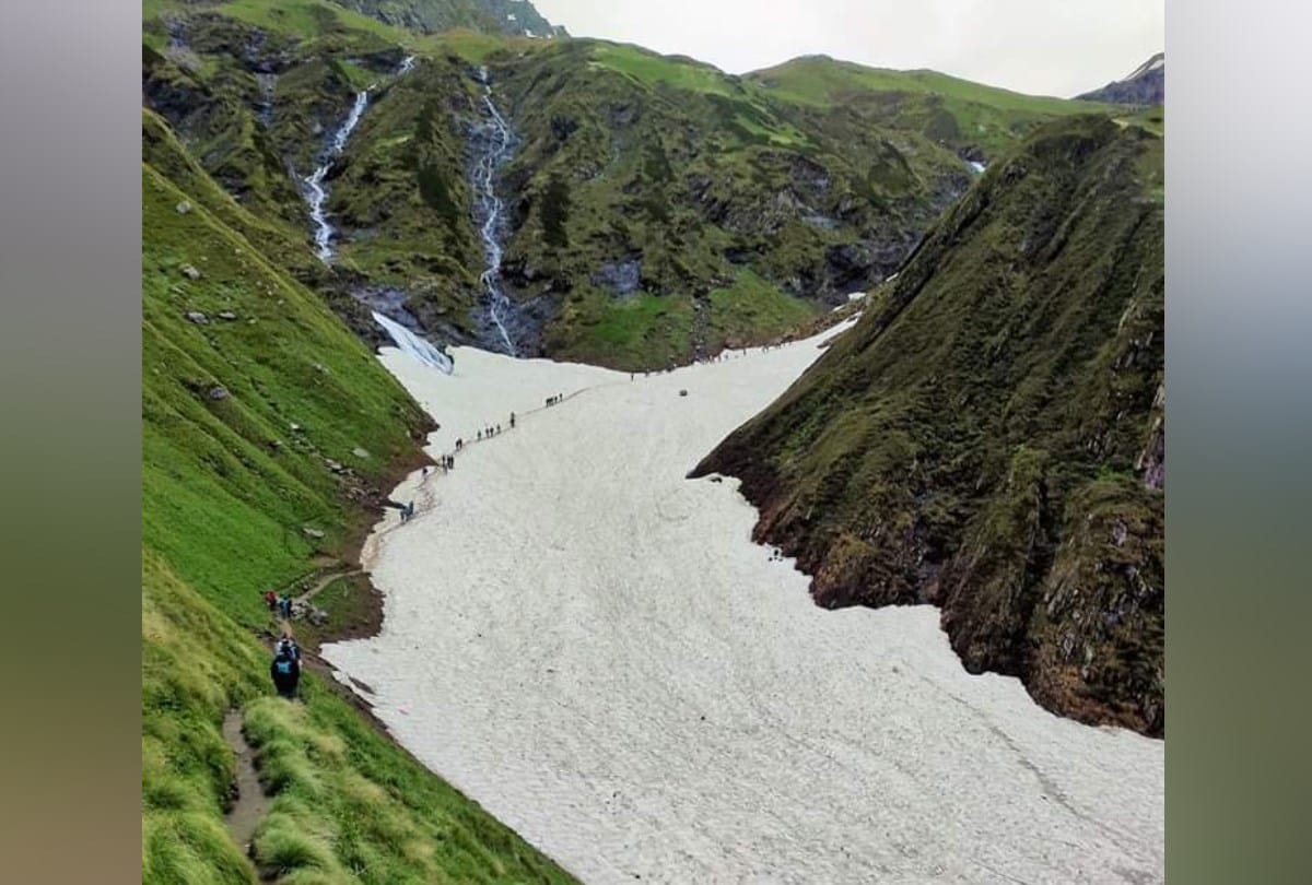 Srikhand Mahadev Yatra 2019 35 kilometer trekking in himachal pradesh