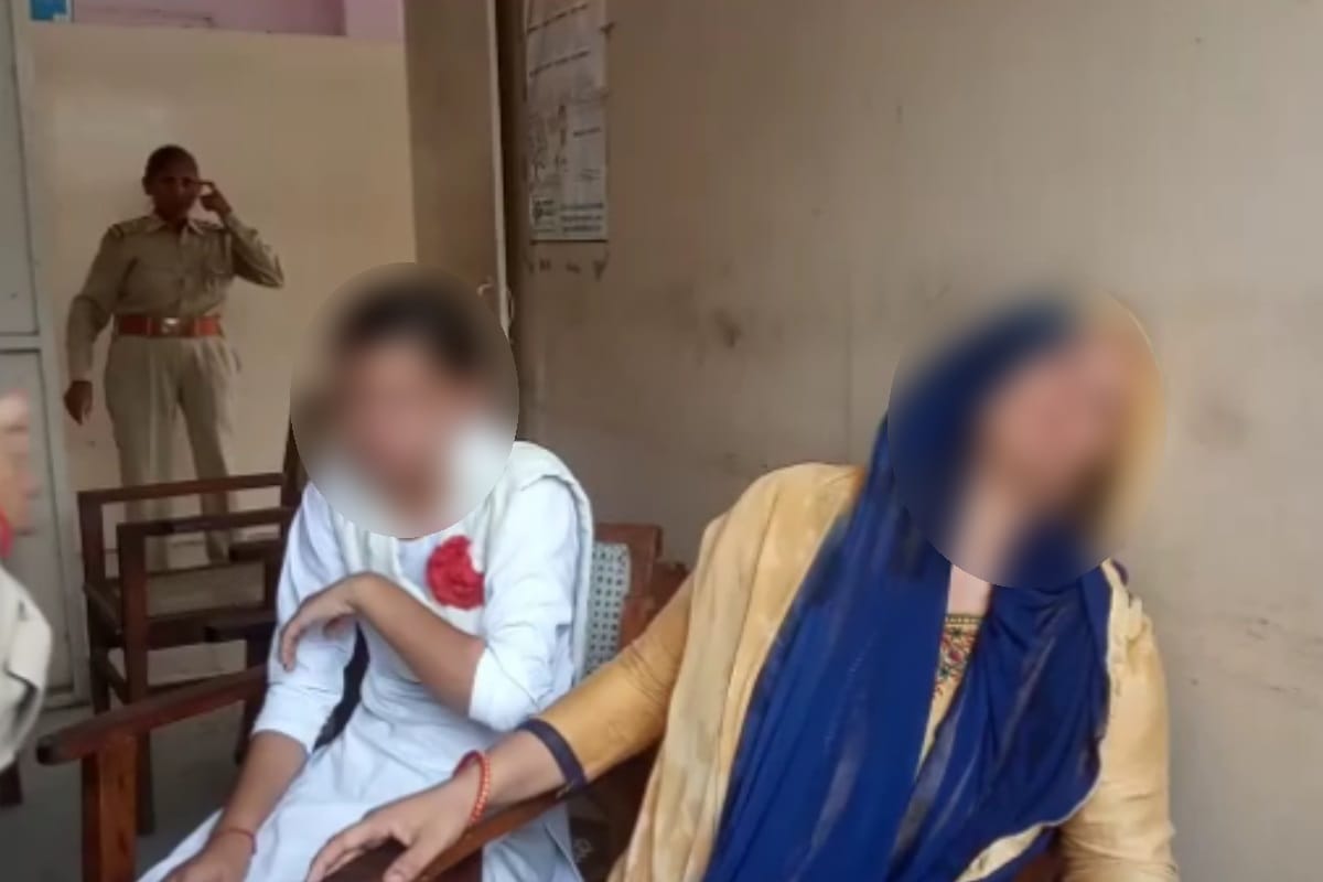 Mother daughter eaten poisonous at SP office in Shamli, Question on Police system