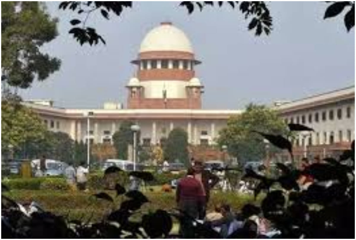 MP political crisis SC hear plea of shivraj on seeking floor test congress allege bjp of using force