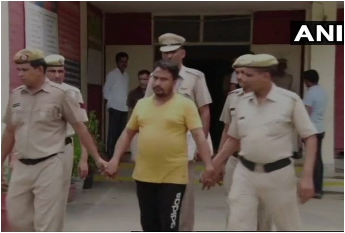 Journalist, Vijay Shukla was arrested by police for allegedly blackmailing BJP MLA Umesh Agarwal