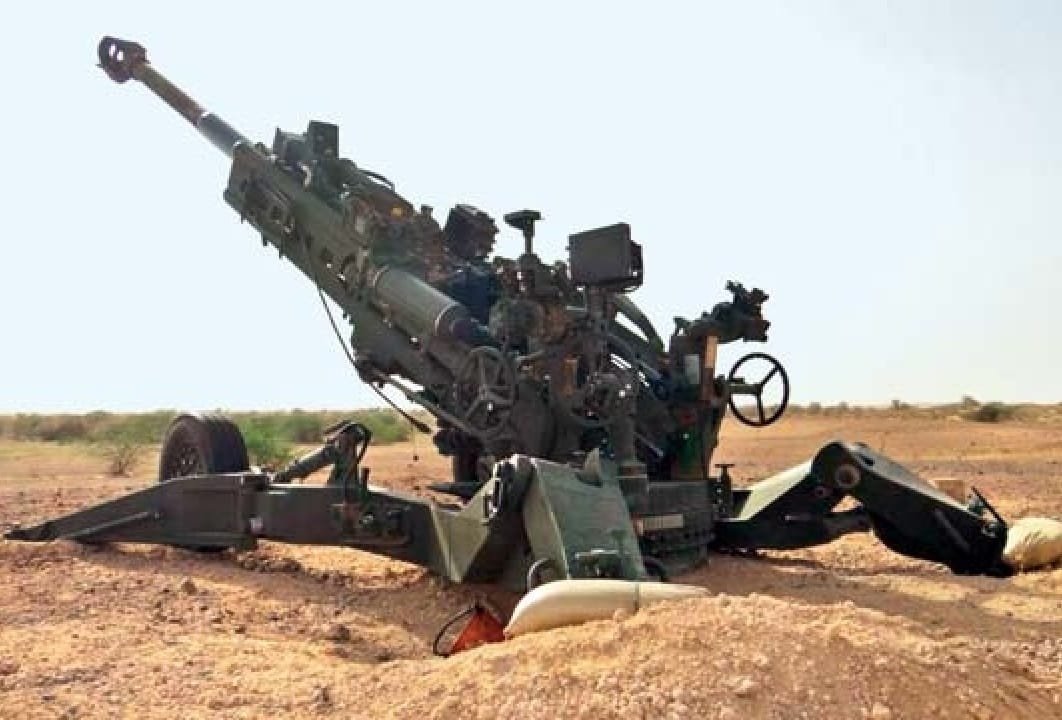 indian china dispute on lac 60 Bofors guns sent from Leh to LAC