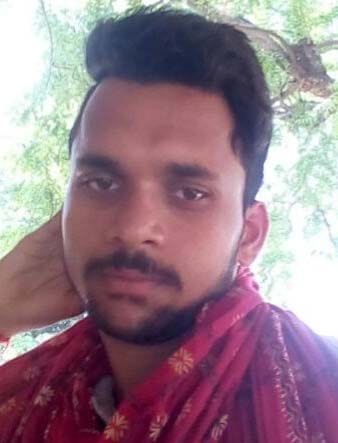 Bike rider dies of truck collision