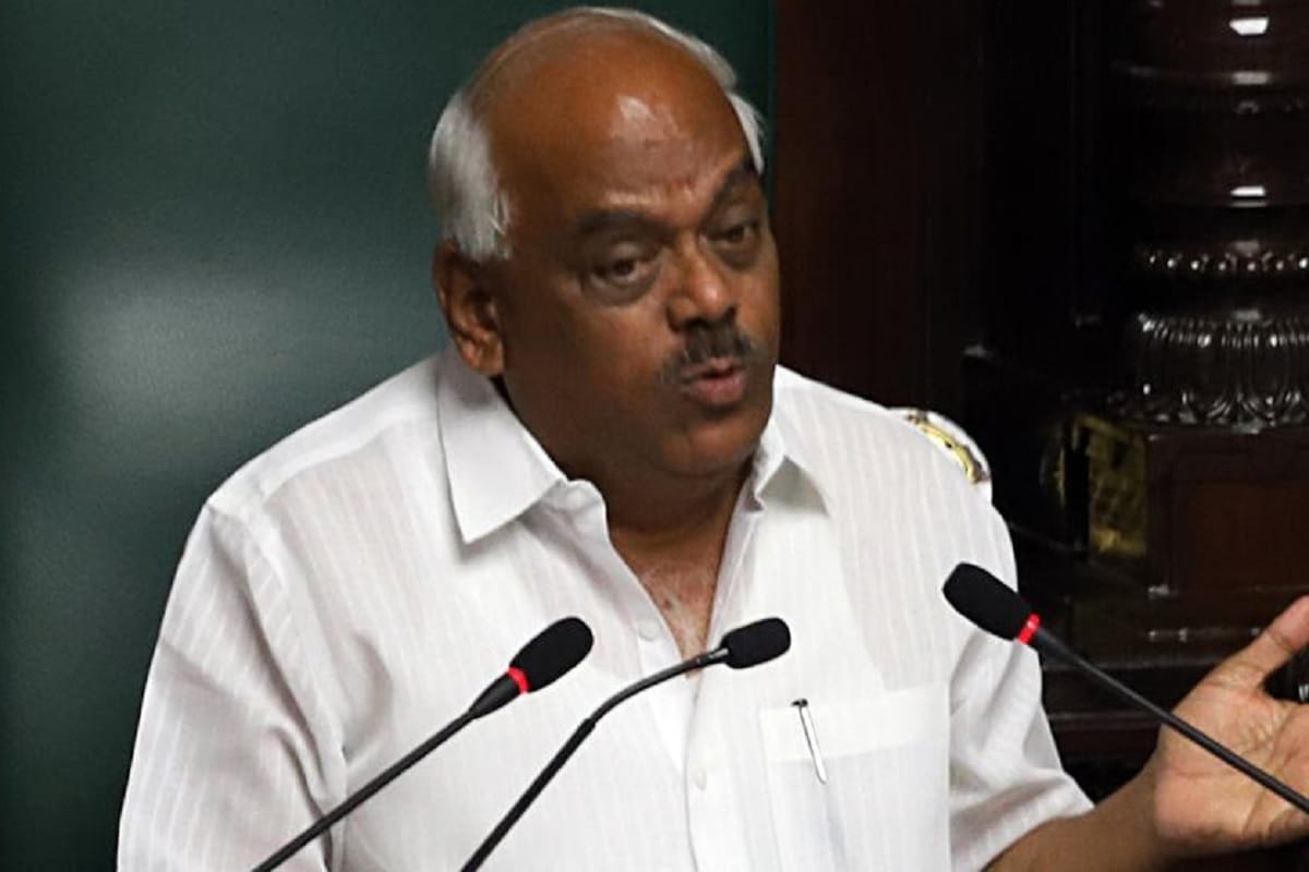 Karnataka : Decision awaited on Resignations of rebel MLAs, Presidential Rule could be declared
