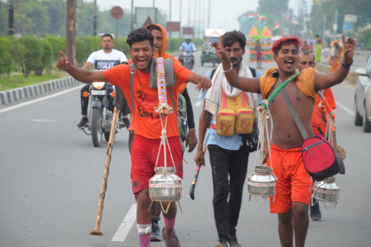 kawad yatra 2019: crores of kawadiyas take the gangajal today from haridwar