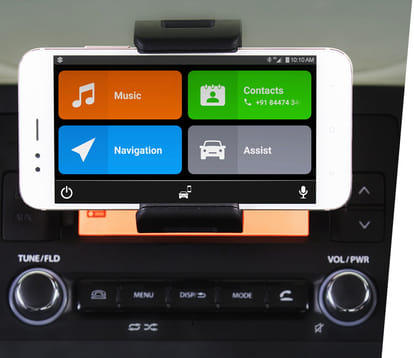 Maruti suzuki offerings touchscreen infotainment through SmartPlay Dock app in entry level Variants