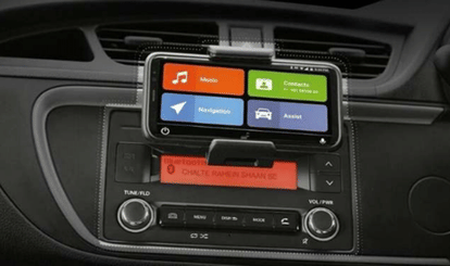 Maruti suzuki offerings touchscreen infotainment through SmartPlay Dock app in entry level Variants