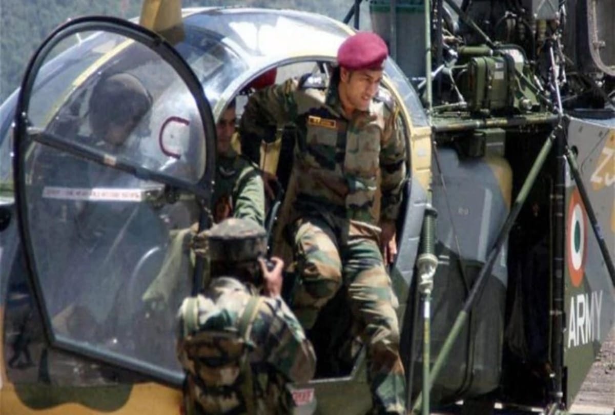 lieutenant colonel ms dhoni to do patrolling, guard duties in Kashmir