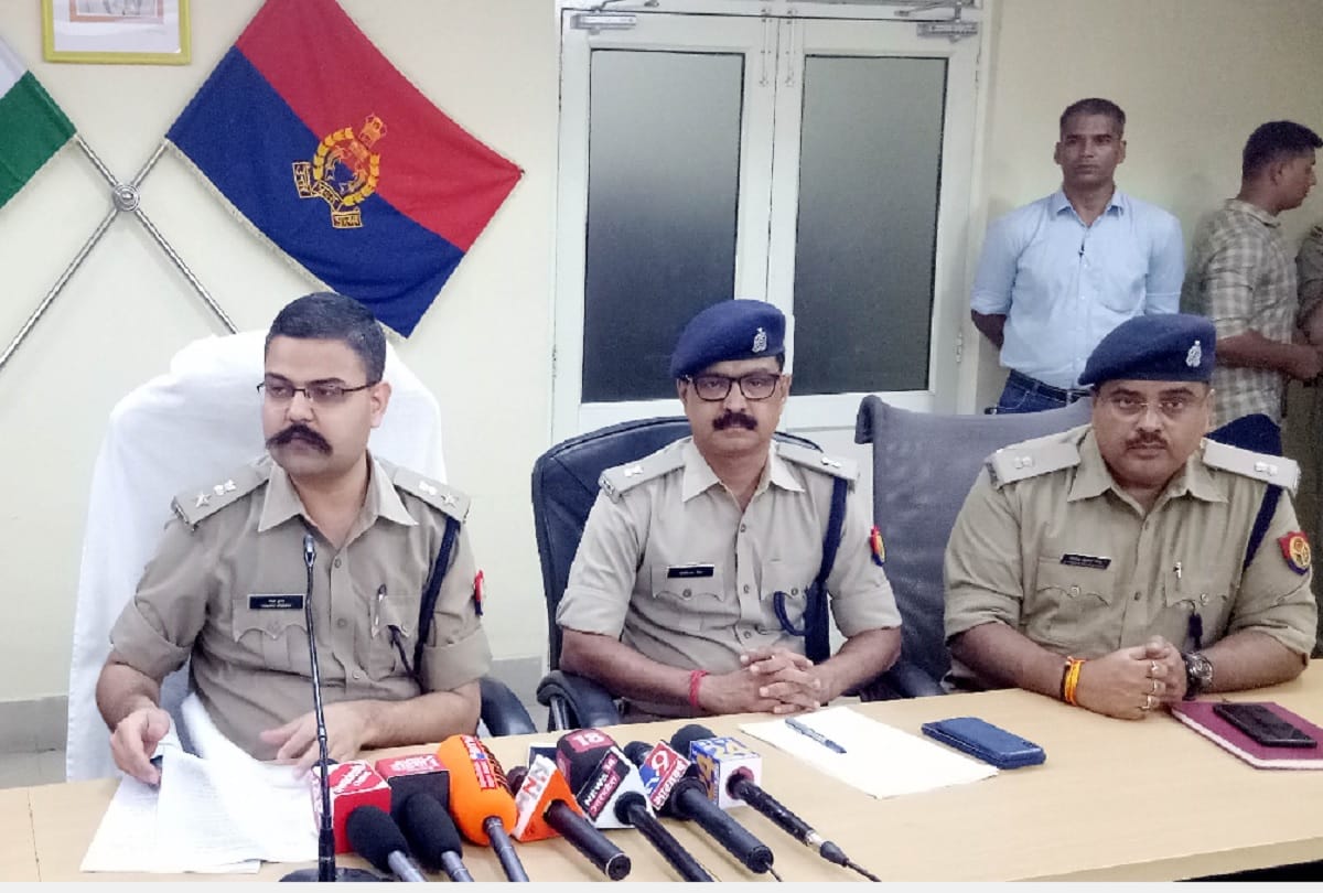 fake loan company Busted in Noida 33 arrested