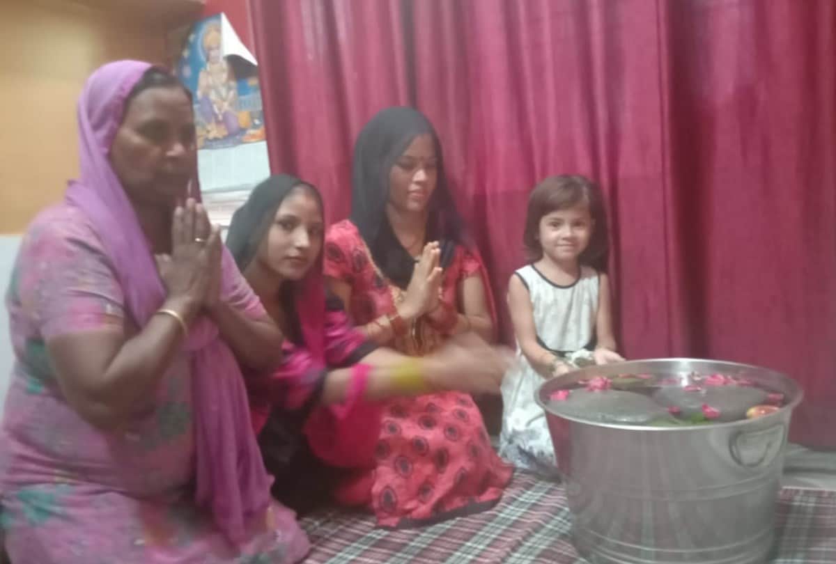 floating stone in water found in jwalamukhi kangra himahal pradesh