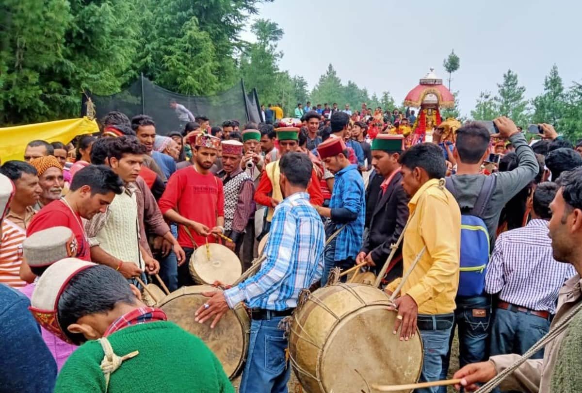 Himachal Pradesh Mandi centuries old tradition for marriage with out Kundli