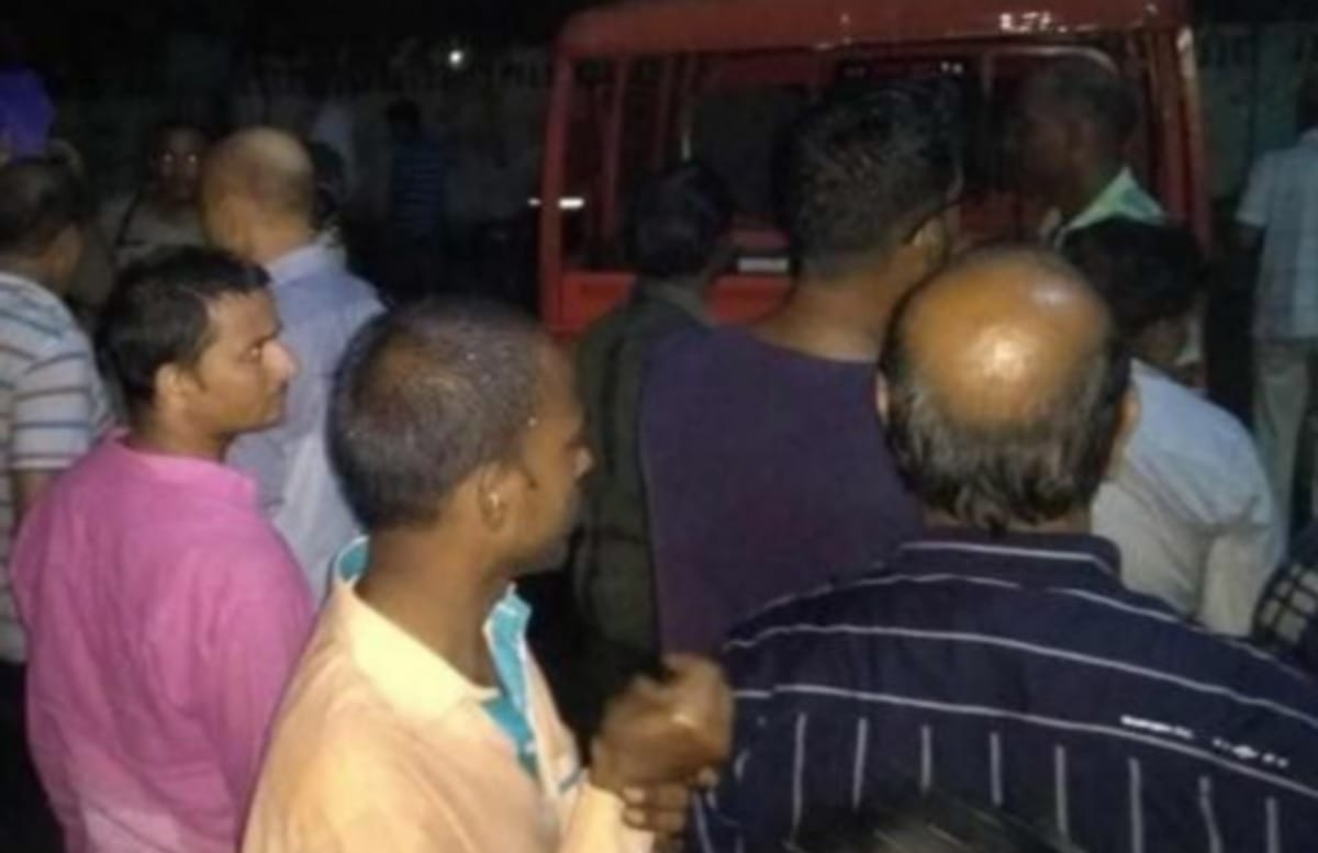Fire in chemical drum in transport agency in varanasi