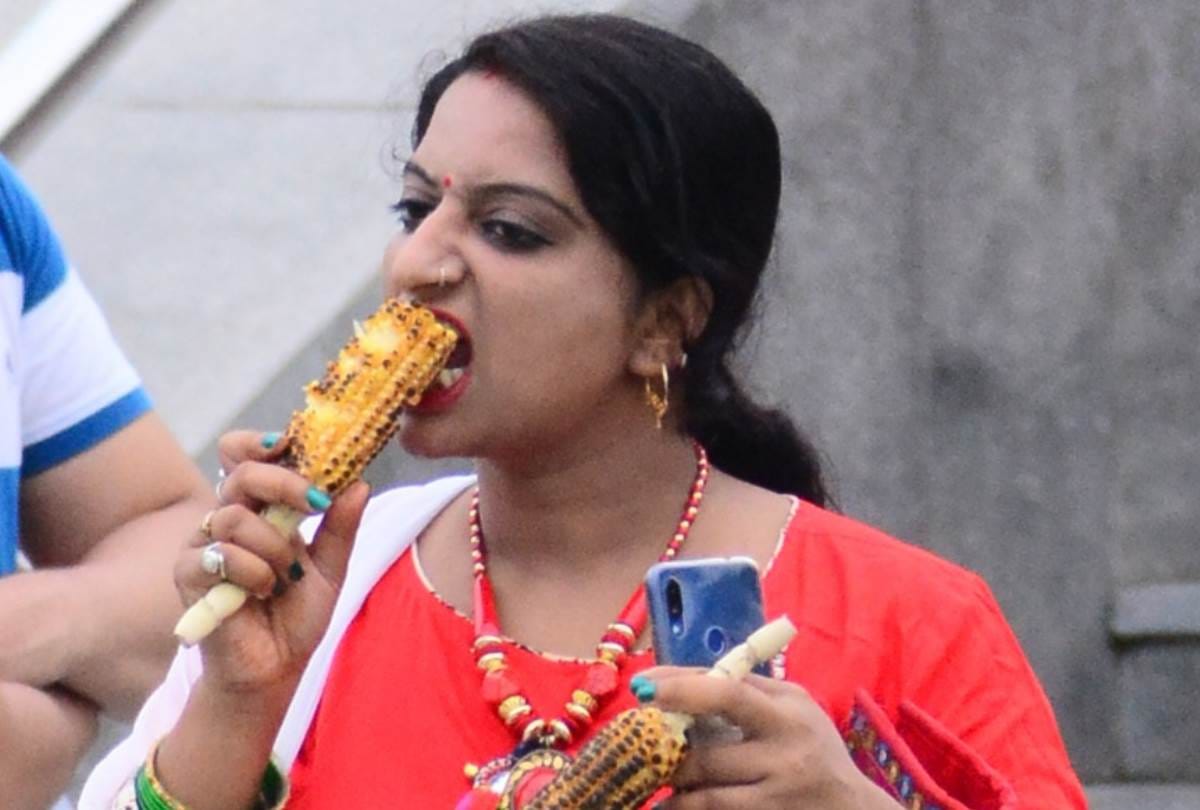 people enjoyed weather in parks in lucknow