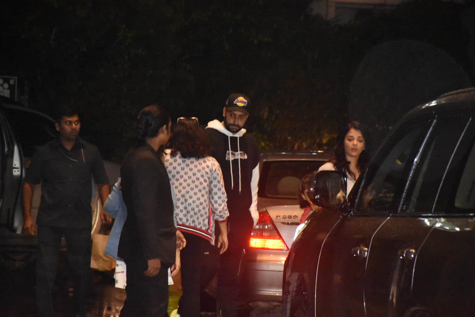 Aishwarya Rai Bachchan and Abhishek Bachchan on dinner date with daughter Aaradhya
