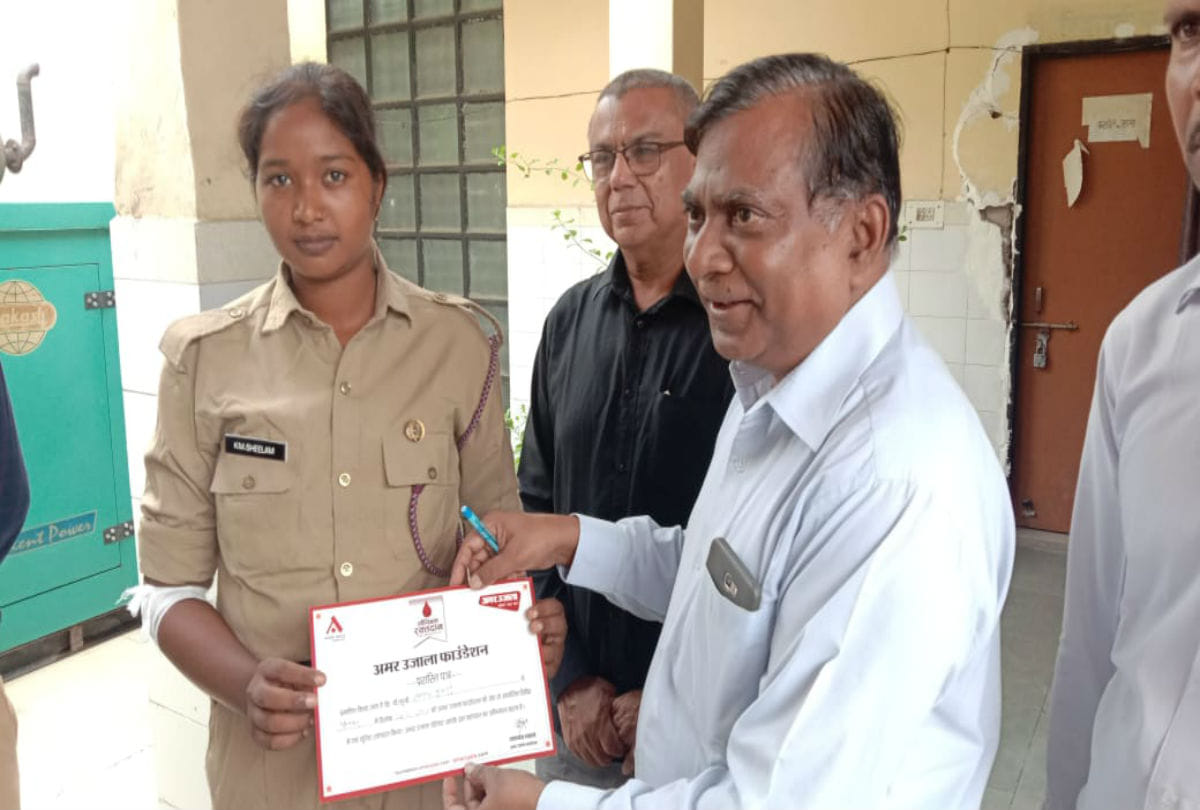 amar ujala foundation blood donation camp in Agra on Kargil vijay diwas 2019