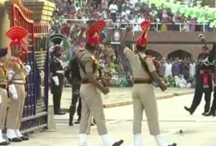 India Released Six Pakistani Prisoners Via Attari Wagah Border