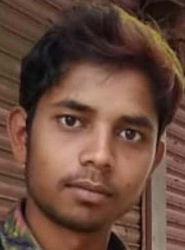 Bike rider dies due to vehicle grip