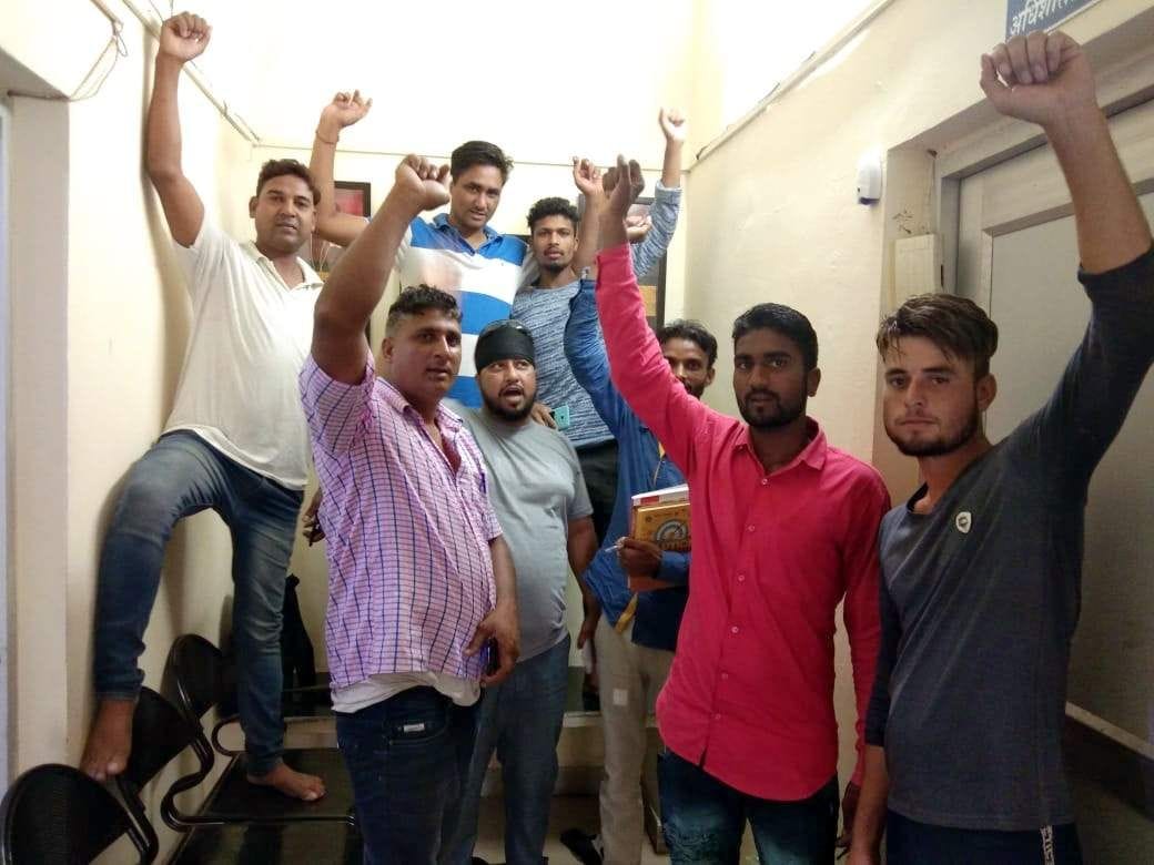 Bhartiya kisan union protest against undeclared power cuts