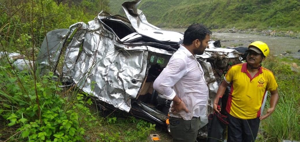 Four people going to temple meat with an accident in nainital