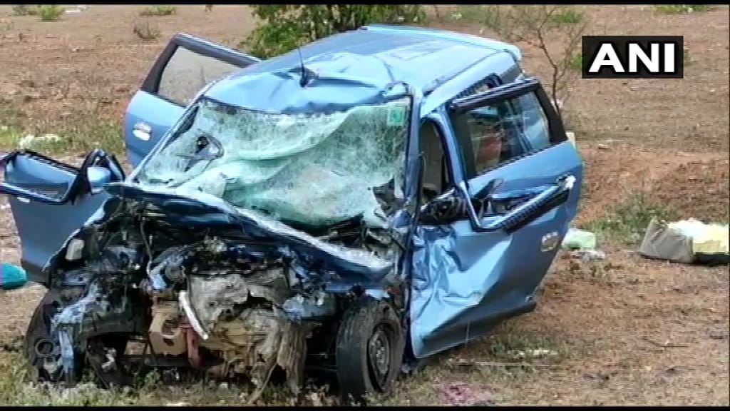 Tamilnadu: car accident in coimbatore, five people dead