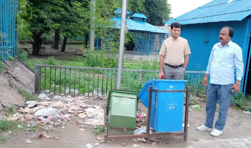 Dirt piles found at Ganga Barrage