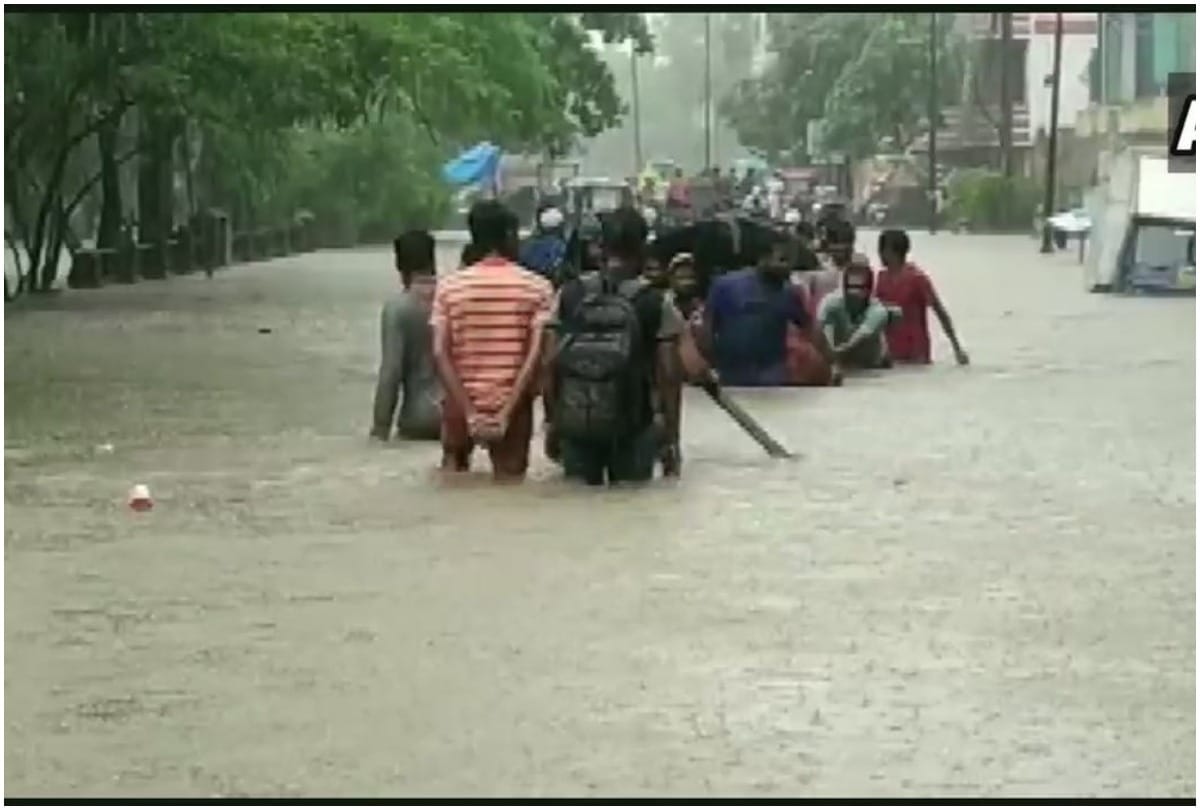 Heavy rains in Odisha and Rajasthan, effects of floods in Vadodara are normal