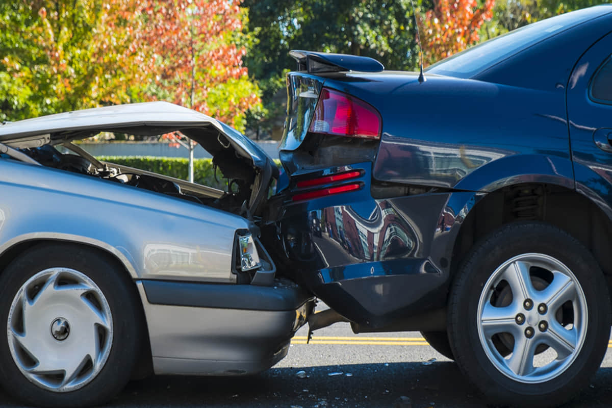 How to Avoid Car Accidents during drive all you need to know