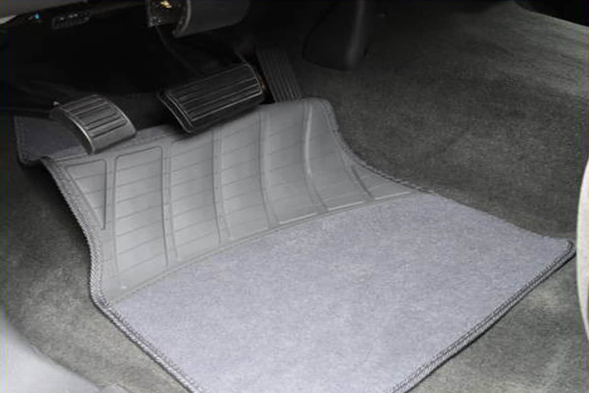 How to Avoid Car Accidents during drive all you need to know