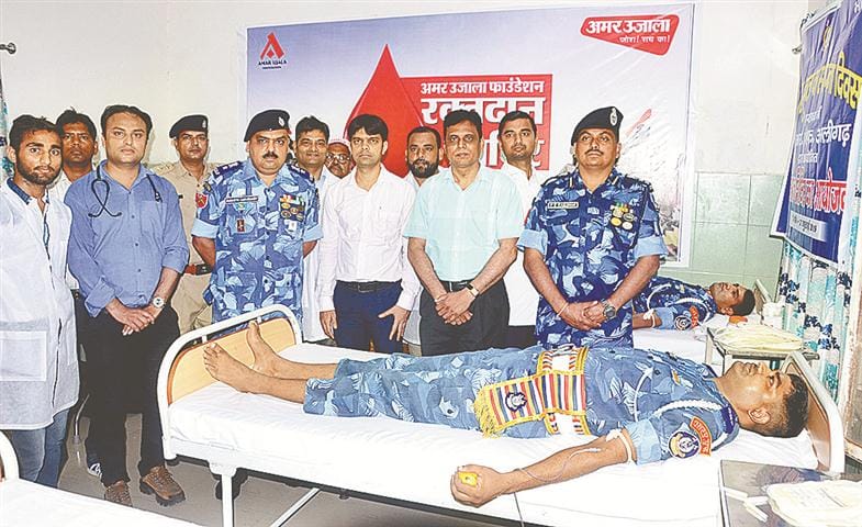 Martyrdom martyrdom song, blood donation together