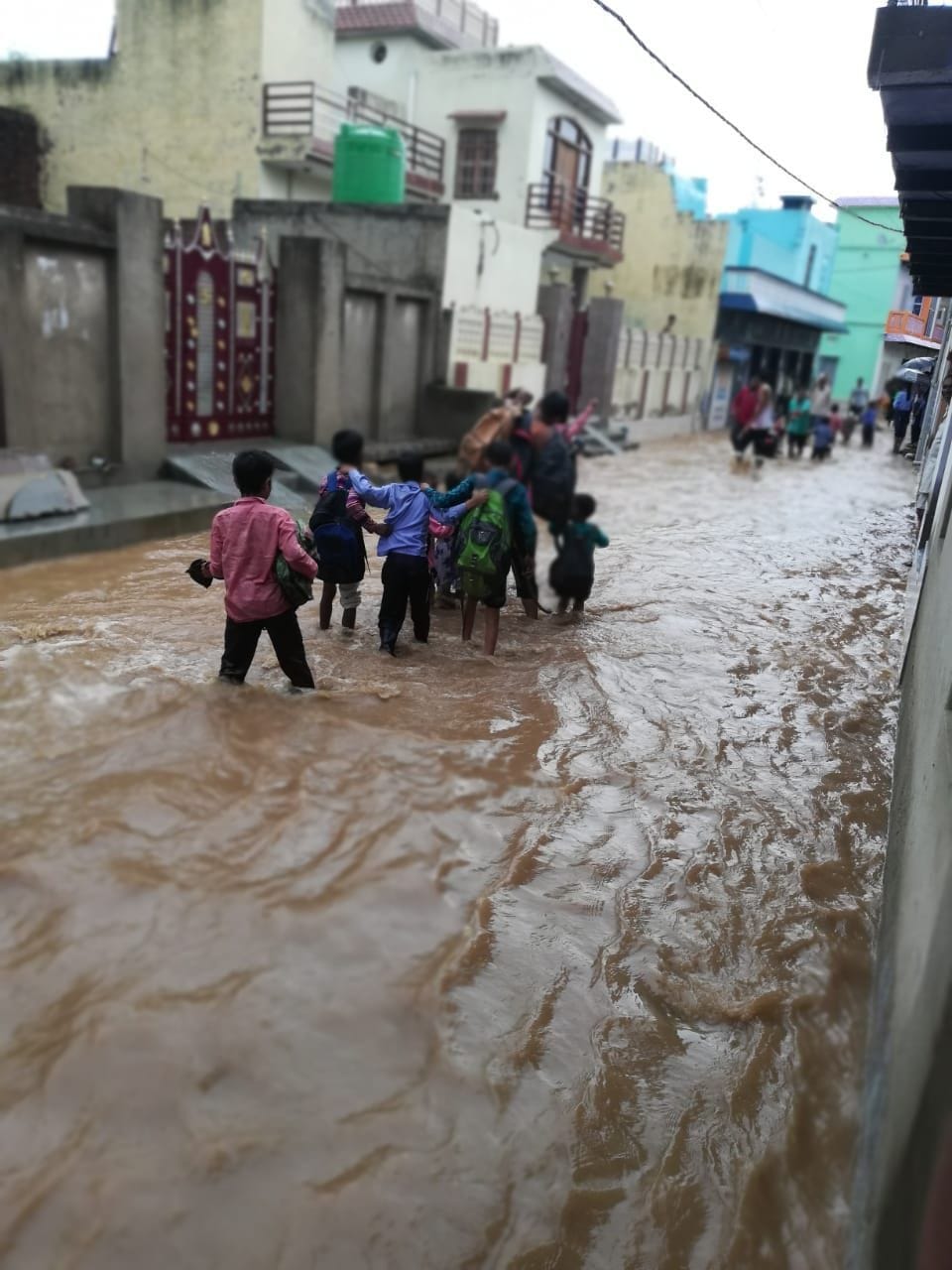heavy rain, standing train