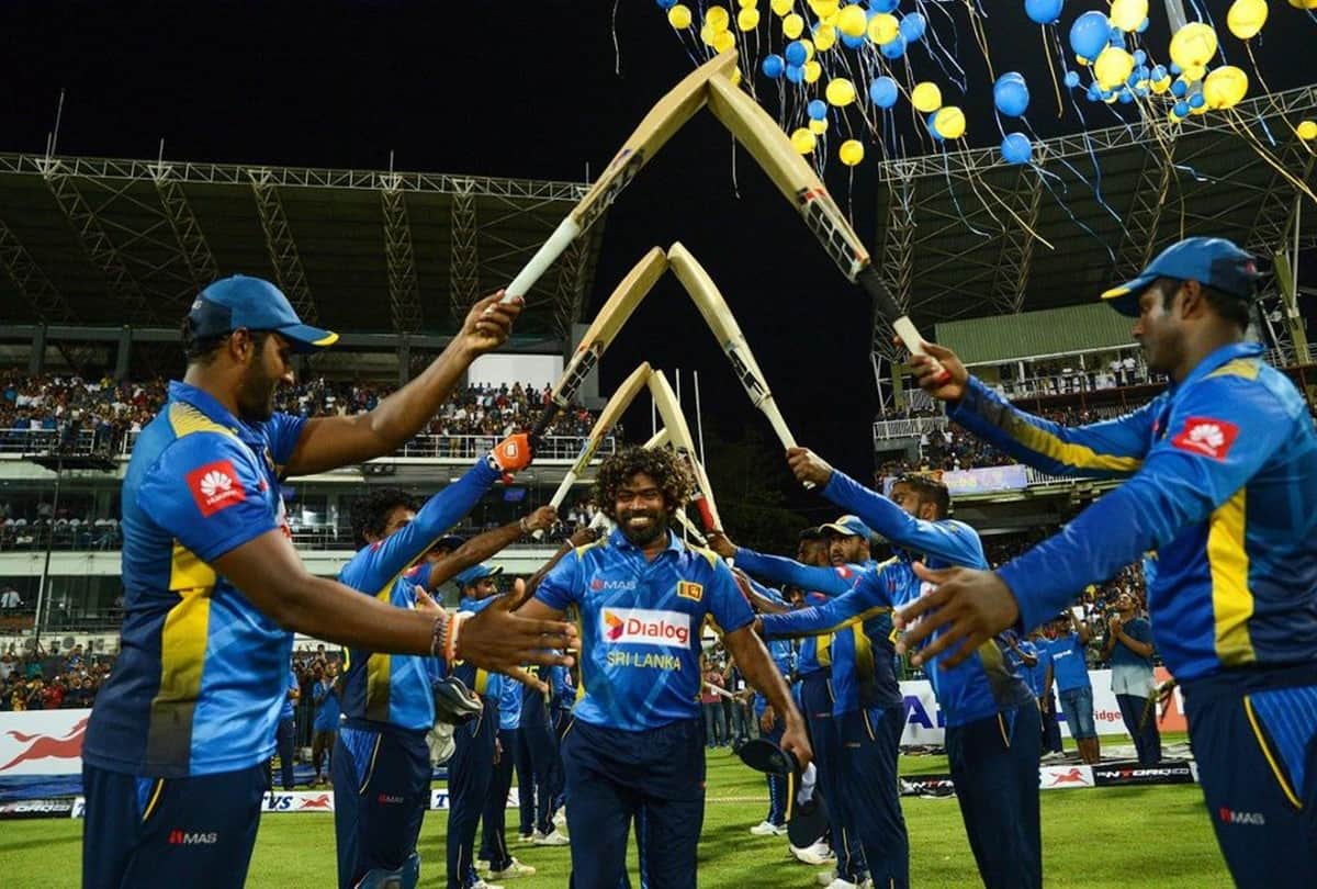 Jasprit Bumrah posts a emotional message on social media after retirement of Malinga