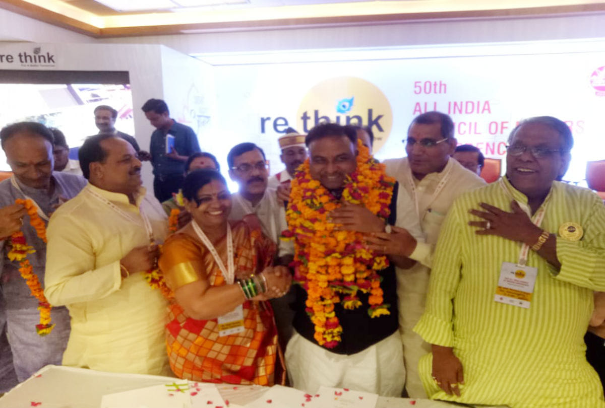 mayors visits Taj Mahal
