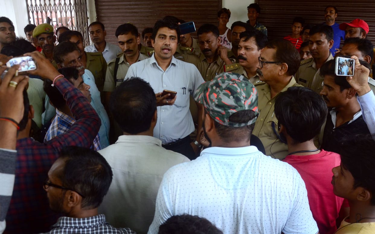 Nigam Sticks on those who have blocked the road for electricity and water in Prayagraj