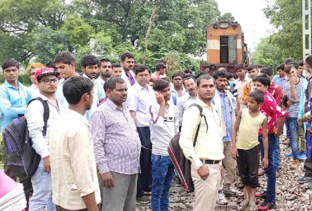 kalindi express engine fail on kanpur farrukhabad route
