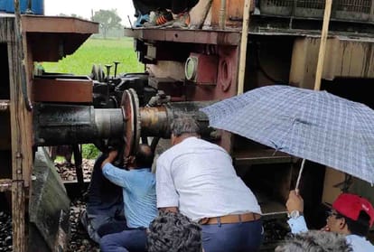 kalindi express engine fail on kanpur farrukhabad route