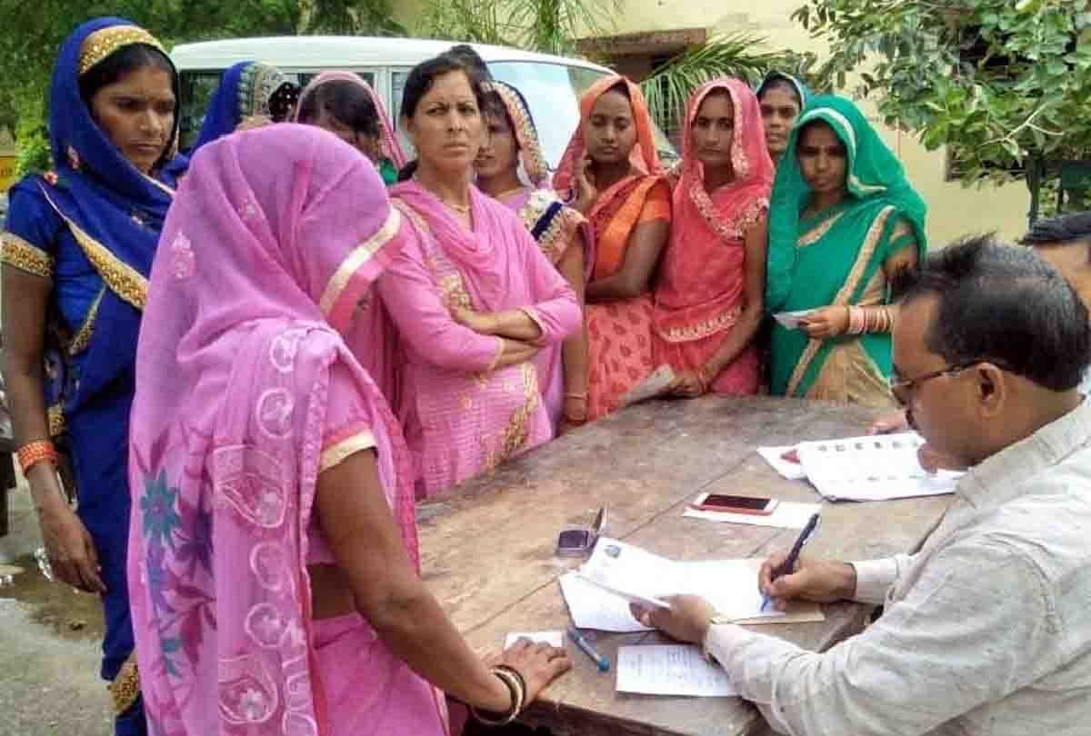 big shock for samajwadi party in saurikh block pramukh seat