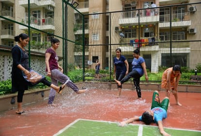 Delhi monsoon weather before and after rainfall
