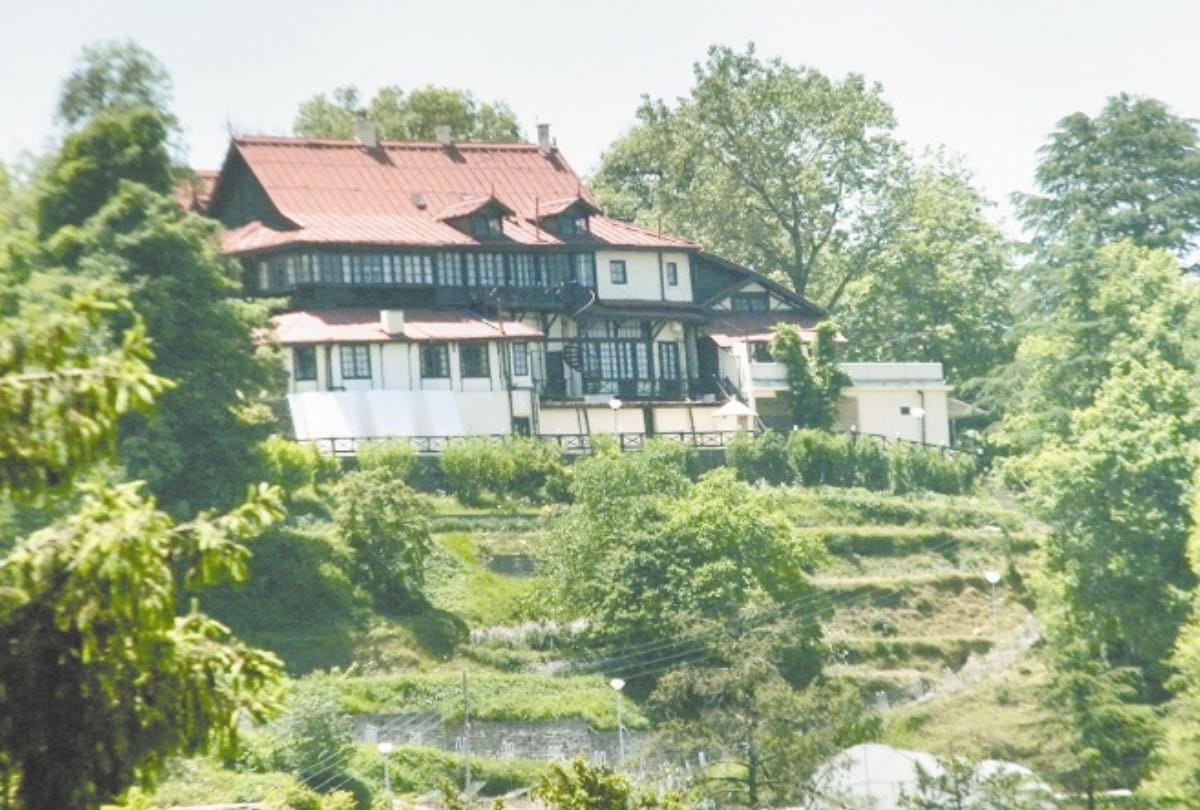apple cultivation with natural farming in Retreat Rashtrapati Niwas in Shimla