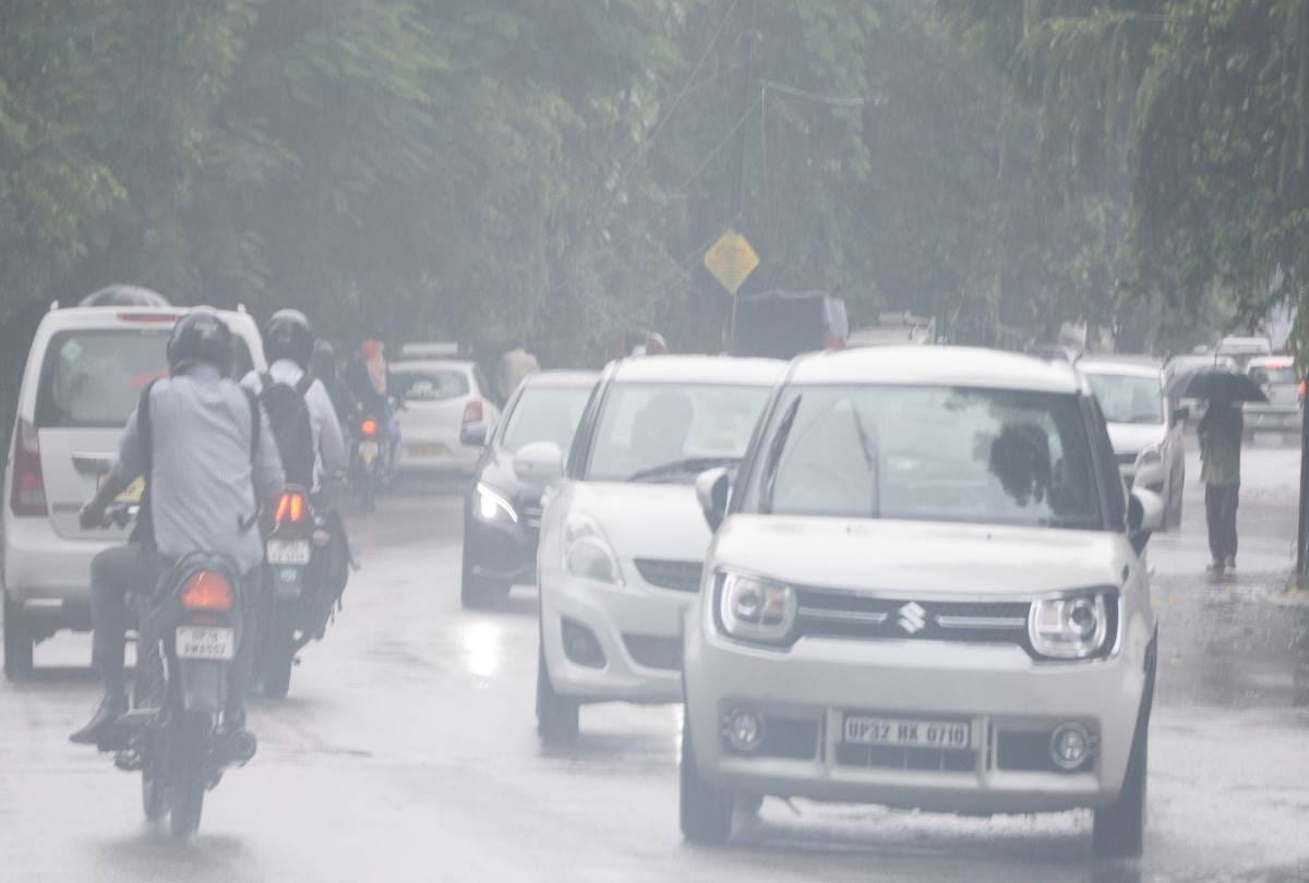 temperature go down because of rain in lucknow