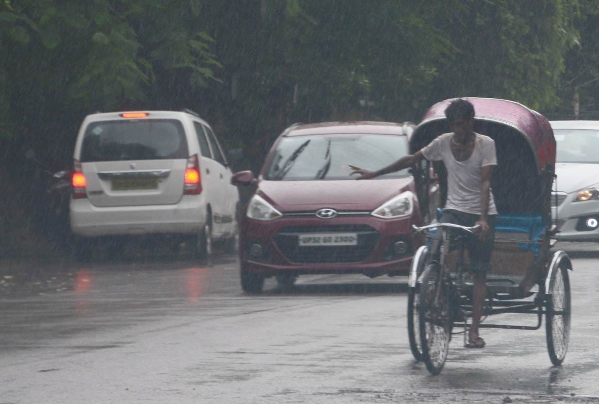 temperature go down because of rain in lucknow