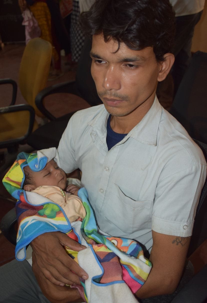 Mother in one lakh, Dai sold two lakhs in three months baby