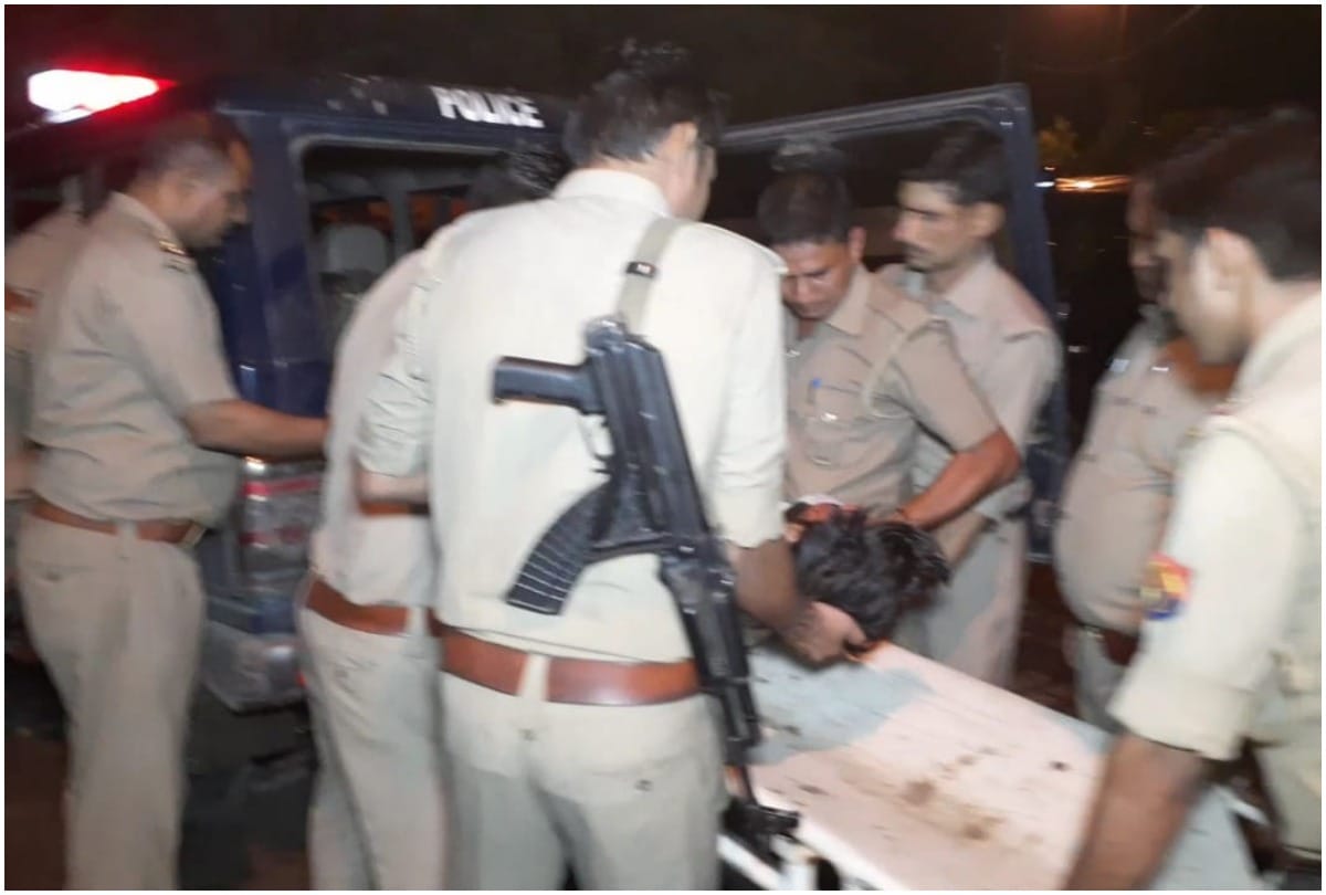 Gangester shoot died in Police encounter, Meerut, UP