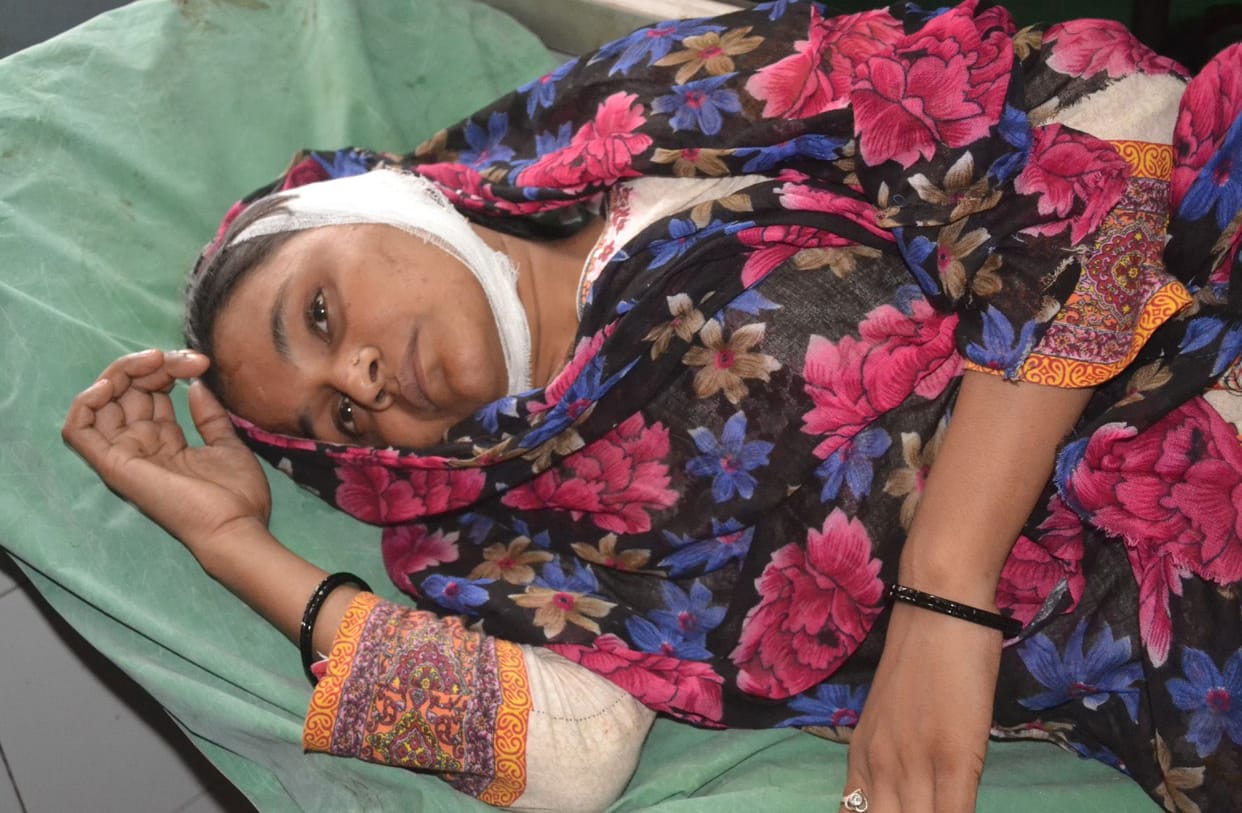 roof fall in Bhujpura, women and his child injured.