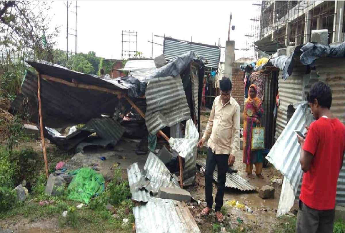 big road accident in greater noida